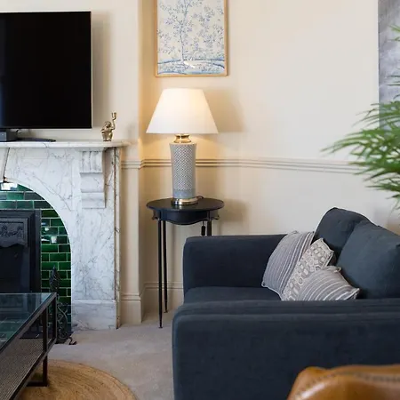 아파트 Priestley House Centre-free Parking *