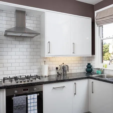 Priestley House Centre-free Parking York