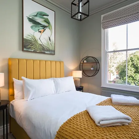 Priestley House Centre-free Parking York