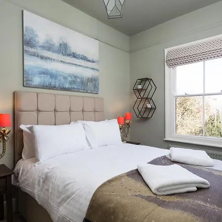 아파트 Priestley House Centre-free Parking